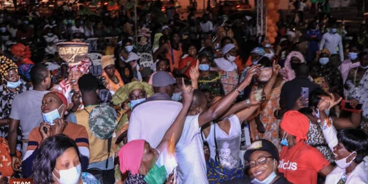 Côte d’Ivoire : félicitations et liesse populaire pour la candidature du Président Ouattara