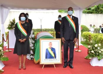 Côte d’Ivoire: Le Sénat rend hommage au sénateur Memel Grah Félix