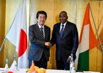 Côte d&rsquo;Ivoire-Japon : les Premiers Ministres Amadou Gon Coulibaly et Shinzo Abe pour une coopération plus forte