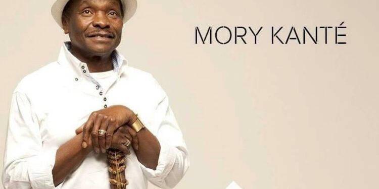 Le chanteur guinéen Mory Kanté est décédé vendredi