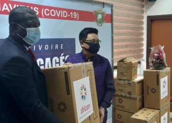 Coopération bilatérale: L’inde soulage la Côte d’Ivoire avec 5000 kits de dépistages    
