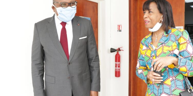 Les photos de la première réunion du comité de pilotage du projet d’appui aux élections en Côte d’Ivoire, au siège du PNUD à Abidjan-Plateaux jeudi 23 avril 2020. Phs/Saint Cyrille