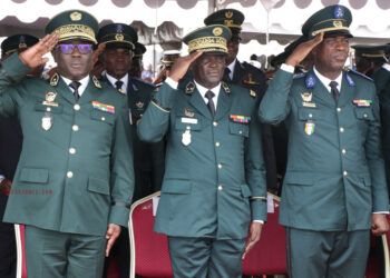 Armée ivoirienne : plusieurs généraux promus par le président Ouattara