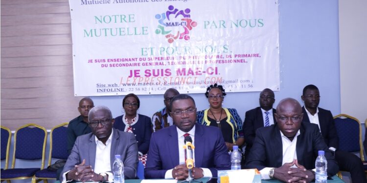 Education : Gnagna Zadi présente la mutuelle autonome des enseignants de Côte d’Ivoire