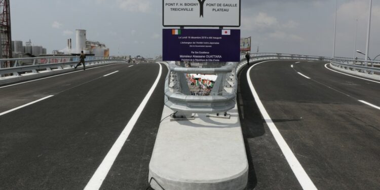 Inauguration de l’échangeur de l’amitié ivoiro-japonaise : la Côte d’Ivoire «avance vers le développement» (Ouattara)