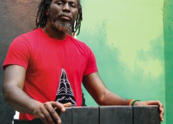 Tiken Jah en tournée nationale pour des «Élections sans gbangban en Côte d’Ivoire »