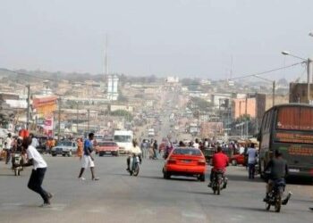 Affrontements à Béoumi: des blessés,  des commerces et le commissariat incendiés, aucun mort