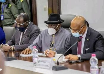 Crise au Mali: le Médiateur de la CEDEAO négocie 4 points à Bamako