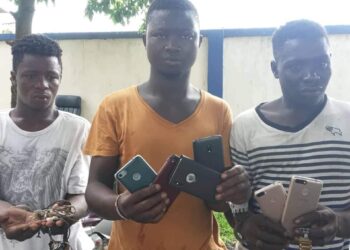 Abidjan: 3 voleurs de portables opérant à Adjamé Black Market mis aux arrêts