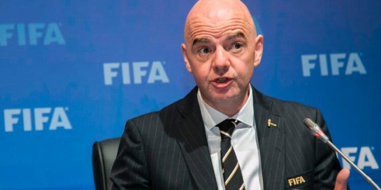 FIFA : Gianni infantino rempile pour 4 ans