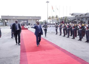 Monnaie Unique : le président à Abuja pour le sommet de la CEDEAO