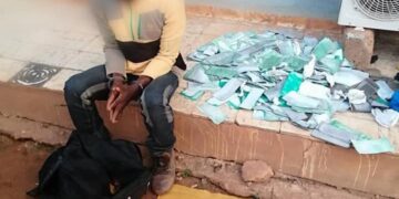 Yamoussoukro: un individu interpellé avec 58 millions F CFA de faux billets de banque