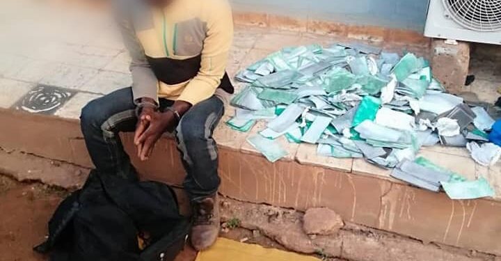 Yamoussoukro: un individu interpellé avec 58 millions F CFA de faux billets de banque