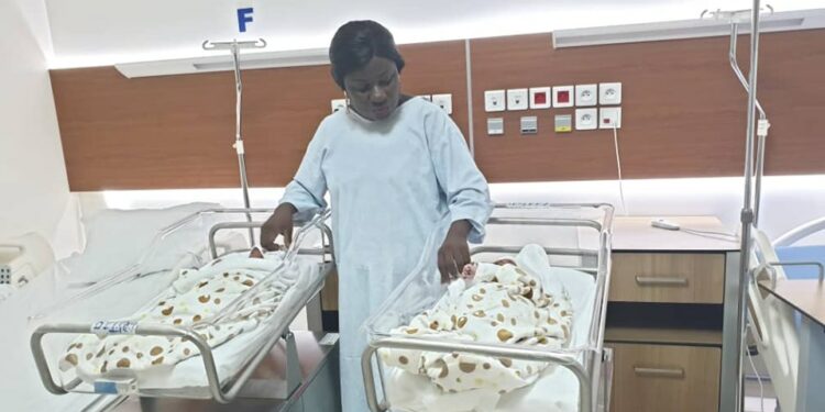 Côte d’Ivoire: Les premiers bébés FIV (Fécondation In Vitro) de l’Hôpital Mère-Enfant sont là.