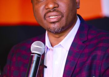 Reforme de la CEI : Depuis Paris, Soro se dit convaincu de l’ouverture à nouveau des discussions