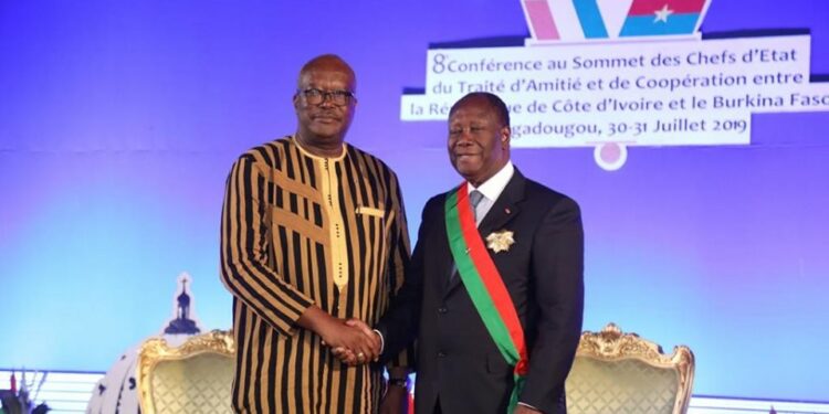 TAC 8 : le président Alassane Ouattara élevé à la dignité de l’Ordre de la Grand-Croix de l’Etalon du Burkina Faso