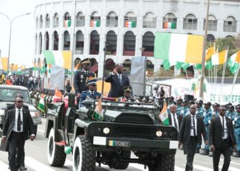 La Côte d’Ivoire a célébré le 59e anniversaire de son indépendance par un grand défilé militaire