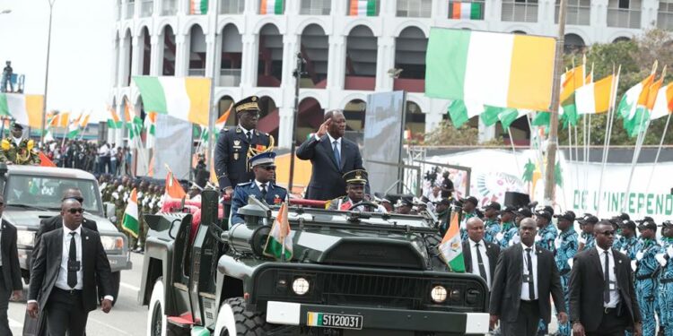 La Côte d’Ivoire a célébré le 59e anniversaire de son indépendance par un grand défilé militaire