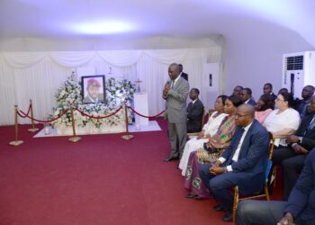 Côte d’Ivoire/Obsèques de Dj Arafat: La première dame présente ses condoléances à la famille