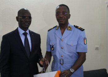 Côte d’Ivoire : Le Ministre de l’intérieur Vagondo Diomandé visite la Protection Civile