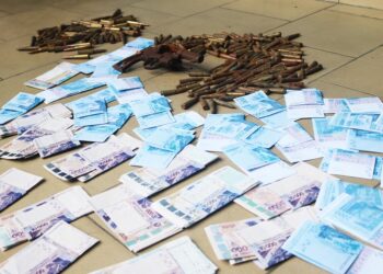 Attecoubé: deux individus interpellés, des munitions de guerre, plus de deux millions de faux billets de banque saisis