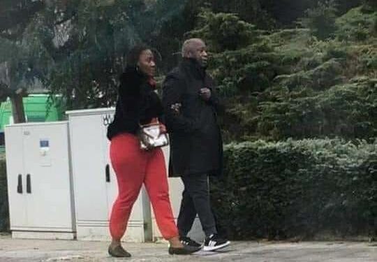 Bruxelles : Gbagbo filmé entrain de rentrer dans un centre médical