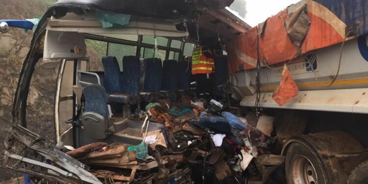 Côte d’Ivoire: 14 morts dans un carambolage sur l’autoroute du nord