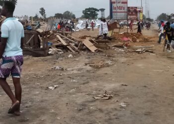 Abidjan : les Ebriés d’Akouedo cassent tout sur un site en construction de Rascom