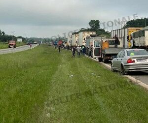 Isolement d’Abidjan: plusieurs véhicules refoulés