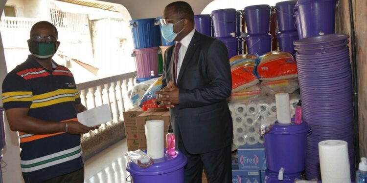 Covid-19-Omnisports : Danho Paulin fait un important don aux associations sportives