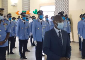 Côte d’Ivoire : 146 élèves commissaires de police reçoivent leurs épaulettes