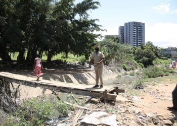 Le préfet d’Abidjan prévient:  » LES PLUIES QUI ARRIVENT LÀ, C’EST DJINZIN MÊME !!!