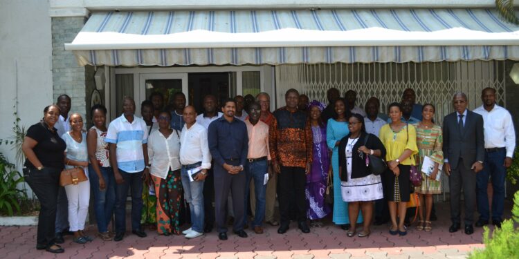 Enseignement supérieur:Les Ivoiriens diplômés des universités des USA créent une association