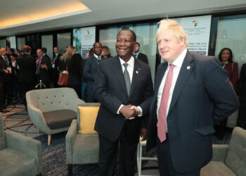 Sommet Royaume-Uni-Afrique sur l’Investissement : Le président Ouattara s’entretient avec Boris Johnson