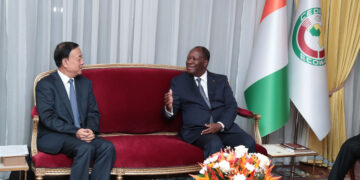 Côte d’Ivoire : Ouattara échange avec un émissaire chinois sur la mise en œuvre des acquis du 3e Sommet Chine – Afrique