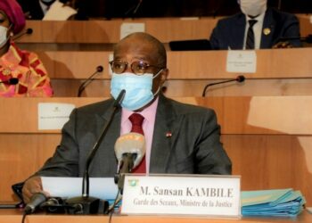 Assemblée nationale : Les députés adoptent deux nouvelles lois portant sur les domiciles et les noms des enfants