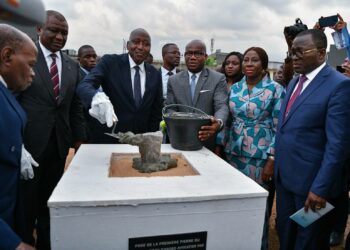 Eau potable : le Premier Ministre Amadou Gon Coulibaly lance les travaux de construction d’un château d&rsquo;eau à Abobo-Avocatier
