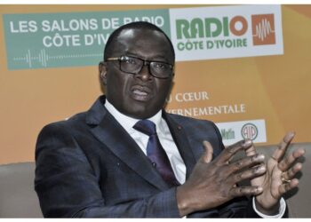 Sport : le ministre Danho Claude exhorte les Fédérations à se conformer à la loi