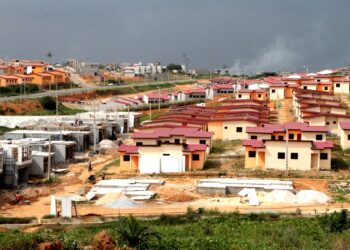 POLITIQUE D’URBANISATION : LE GOUVERNEMENT PROMET LA RESTRUCTURATION DES QUARTIERS PRECAIRES