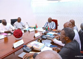 Lutte contre le Covid-19 : L’exécutif burkinabè cède entre un et six mois de salaire