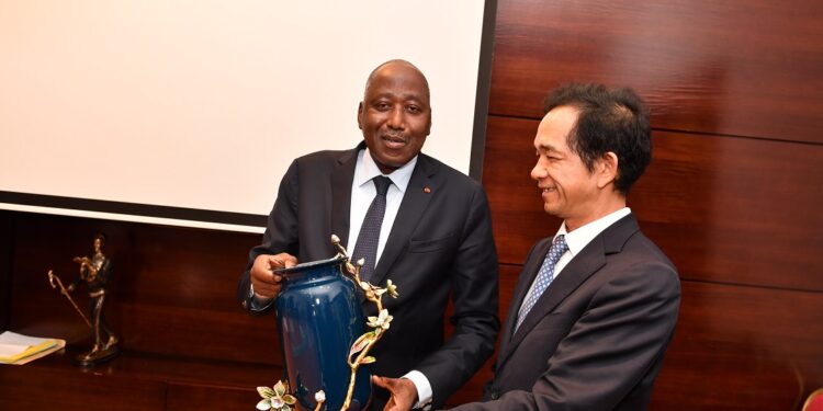 La SICOGI et China Railway Construction Corporation envisagent la construction de 50 000 logements