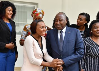 Leadership féminin : le Premier Ministre ivoirien, Amadou Gon Coulibaly, salue l’engagement de ses filleules au service de la collectivité