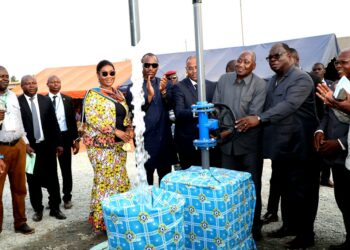 Eau potable : le Premier Ministre Amadou Gon Coulibaly met en service le château d&rsquo;eau de Dondi pour desservir plusieurs villages