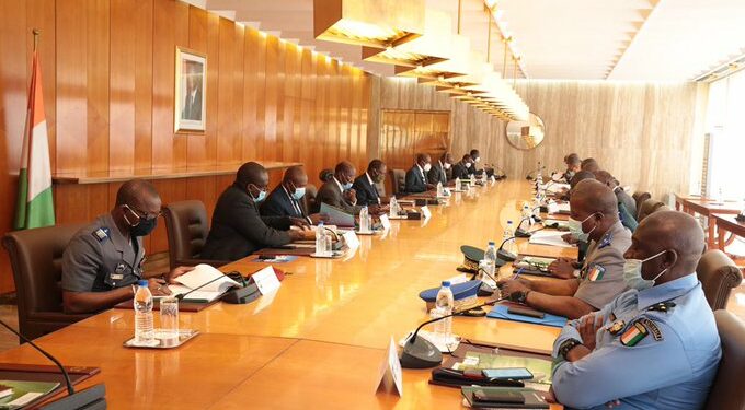 Côte d’Ivoire/Coronavirus: retour aux 50 personnes par rassemblement à Abidjan