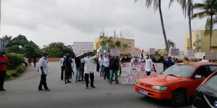 Abidjan : Des employés du Golf hôtel ont manifesté ce lundi