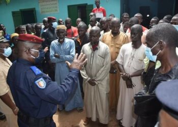 Yorobodi: Le Général Alexandre Apalo Touré échange avec les populations après un conflit