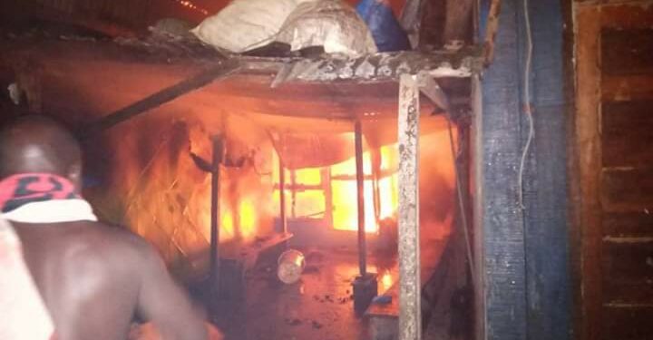 Marché de Bonoua: des magasins ravagés par un incendie