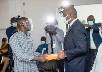 Décès des soldats ivoiriens au Mali : 15 millions de FCFA remis à chaque famille endeuillée