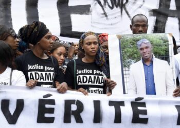 France : Affaire Adama Traoré, les juges ordonnent une nouvelle expertise médicale