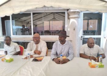 Côte d’Ivoire: les cadets de la presse présentent leurs vœux à leur aîné El Hadj Alafé